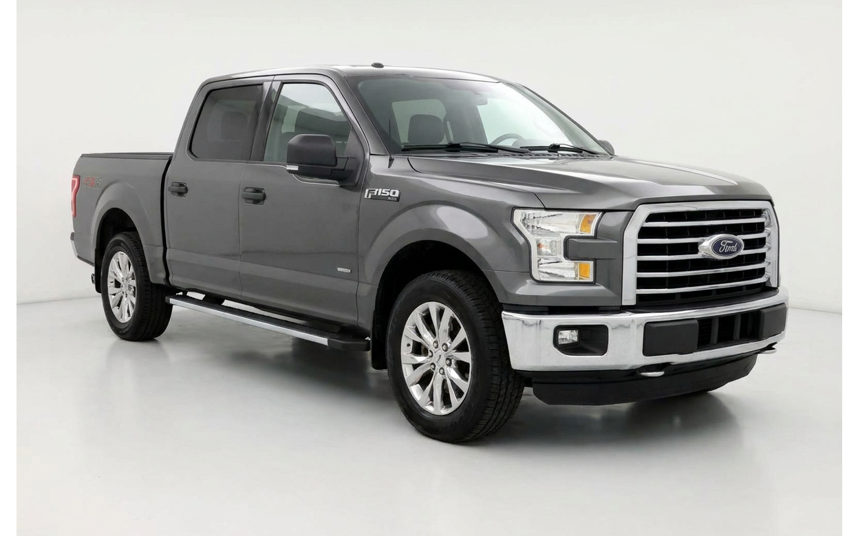 2015 Ford F150 SuperCrew Cab XLT Pickup 4D 5 1/2 ft