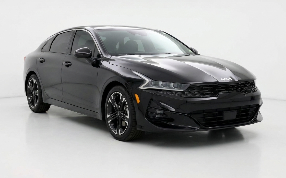 2022 Kia K5 GT-Line Sedan 4D