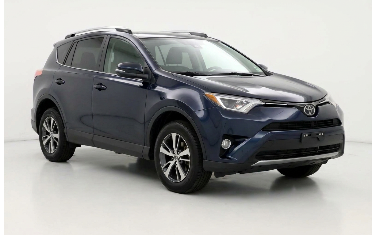 2018 Toyota RAV4 XLE Sport Utility 4D
